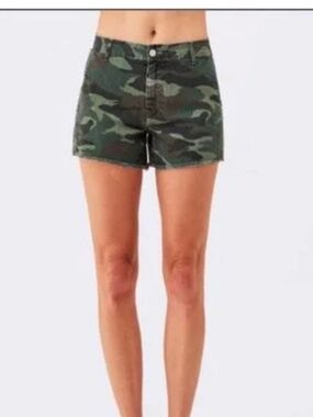 Sundry Le Soleil Green Camo Denim Shorts
